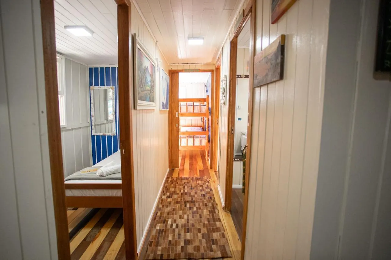 Hostel Butia لاغونا البرازيل